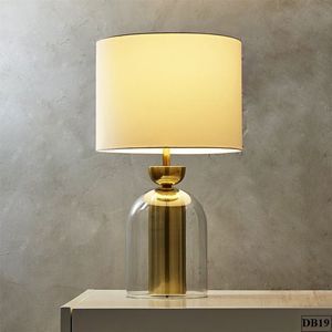 Đèn bàn hiện đại DB19