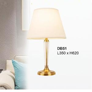 Đèn bàn hiện đại DB51
