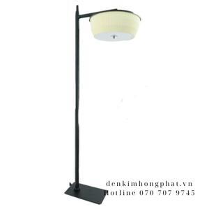 Đèn cây đứng JYL6017