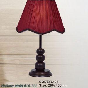Đèn để bàn 6103