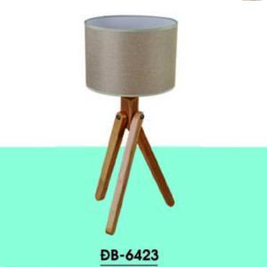 Đèn để bàn ĐB-6423