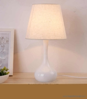 Đèn để bàn DB057