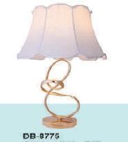 Đèn để bàn DB8775