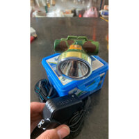 đèn đeo đầu ML3