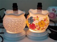 ĐÈN ĐỐT TINH DÀU BẰNG GỐM HÌNH HOA VẼ
