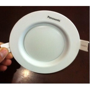 Đèn downlight Panasonic ADL11R053