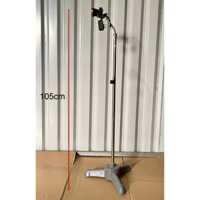 Đèn đứng soi lấy ráy tai, có 2 màu ánh sáng trắng vàng dễ dàng sử dụng, tích điện dễ di chuyển