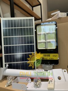 Đèn đường năng lượng mặt trời Jindian JD-Z300 300W