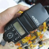 Đèn flash Canon 430EX II  dùng cho tất cả các dòng máy Canon