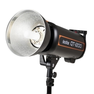 Đèn flash Godox QT-1200