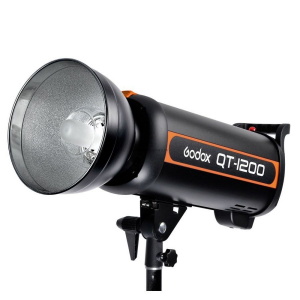 Đèn flash Godox QT-1200