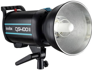 Đèn flash Studio Godox QS1200
