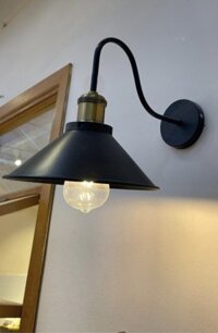 Đèn gắn tường đui đồng hình nón lá phi 26cm giá sỉ 171K