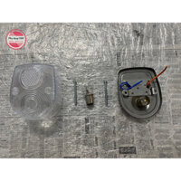 Đèn hậu màu trắng xe cub 81-86 ( đế inox )