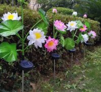 Đèn hoa sen năng lượng mặt trời trang trí sân vườn cực đẹp, chống nước, siêu bền (SV92)