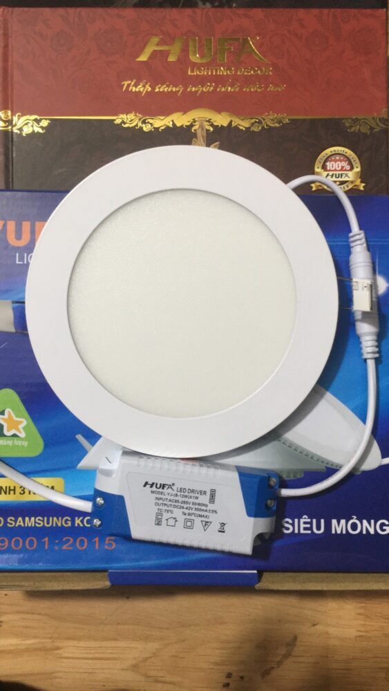 Đèn led âm trần AT68 9W