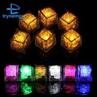 Đèn Led chống nước Ice-Cube Nhấp nháy Phát sáng trong bóng tối cho câu lạc bộ quán Bar Trang trí uống nước bằng nhựa Led chống nước Ice-Cube Led Ice-Cube Light B 12Piece