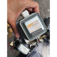 Đèn lò vi sóng Sài tốt Bảo hành 1 tháng.