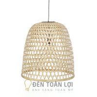 Đèn mây tre hình bội gà của người nông dân đan tay