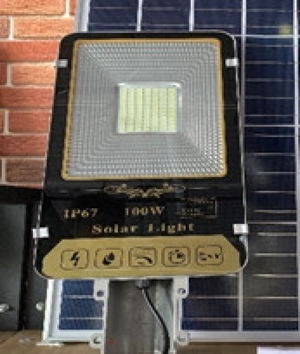 Đèn năng lượng mặt trời 100W DSY DSYBS-100W