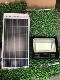 Đèn năng lượng mặt trời báo pin cảm biến tự động bật tắt  - 400W