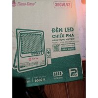 Đèn năng lượng mặt trời Rạng Đông 300w