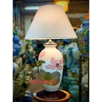 Đèn ngủ cao cấp gốm Bát Tràng vẽ hoa sen khảm trai cao 65cm