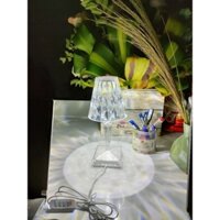 Đèn Ngủ Để Bàn Pha Lê Điều Chỉnh Được Phong Cách Bắc Âu