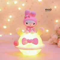 Đèn ngủ led My Melody in the rabbit planet dùng pin 10x10x16