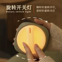 Đèn ngủ núm xoay kiểu mới có thể sạc lại ánh sáng ấm áp đèn treo tường phong cách retro đơn giản ánh sáng bầu không khí đi kèm đèn ngủ bảo vệ mắt