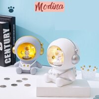 Đèn ngủ phi hành gia MODINA dạng ngồi, đèn led trang trí kèm làm ống tiết kiệm tiền
