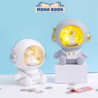 Đèn ngủ phi hành gia MONABOOK dạng ngồi, đèn led trang trí kèm làm ống tiết kiệm tiền