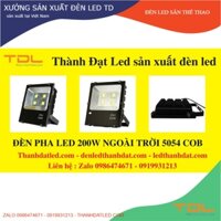 Đèn pha led 200w Ip65 Ip66