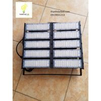 Đèn pha led 500w philips