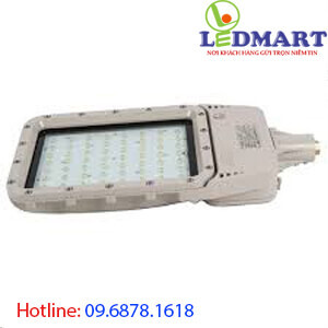 Đèn phòng chống nổ EEW BZD129-100