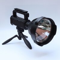 Đèn pin 1000m W591 siêu sáng chiếu xa có cổng sạc USB cho điện thoại