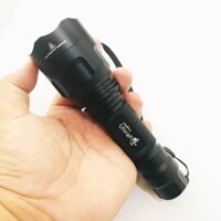 Đèn pin C8 Ultrafire XM L2 ánh sáng vàng