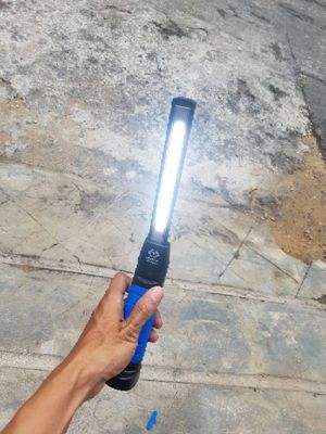 Đèn pin Kingtony 9TA261