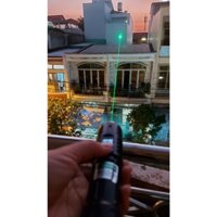 Đèn pin laser 880 tia xanh lá 500mw-công suất mạnh pin trâu 26650A -5000mAh