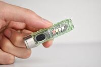 Đèn pin móc khóa S11 LH351B (400 Lumens) - màu trong Green