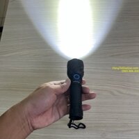 Đèn pin siêu sáng Convoy M21E cao cấp, bóng led XHP70 siêu sáng, có cổng sạc type C – (mã DP184)