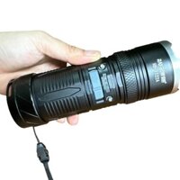 Đèn Pin Siêu Sáng RAY BOW 1122A Mẫu Mới Nhất 2024 Chiếu Xa 700M Zom Xa Gần Chống Nước Tuyệt Đối Sạc Ngược Cho Điện Thoại