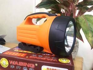 Đèn sạc siêu sáng Wasing WSL-827