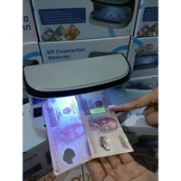 Đèn soi tiền giả có sạc pin OUDIS 620, đèn soi giấy tờ, cà vẹt, bằng lái, vé số. tem, nhỏ gọn,  Cổng sạc pin tiện dụng