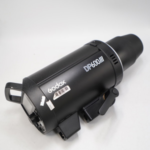 Đèn studio Godox DP600III