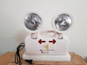 Đèn sự cố chiếu sáng khẩu cấp Sunca SF-268Z1
