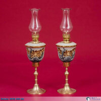 Đèn thờ vai vuông chân đồng men rạn đắp nổi Sen cao cấp Bát Tràng