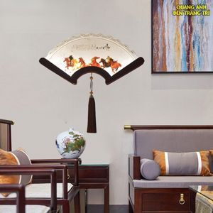 Đèn tường quạt bát mã