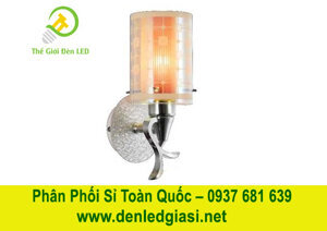 Đèn vách V 818