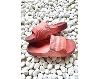 Dép Adidas Adilette 22 Màu Đỏ Loang